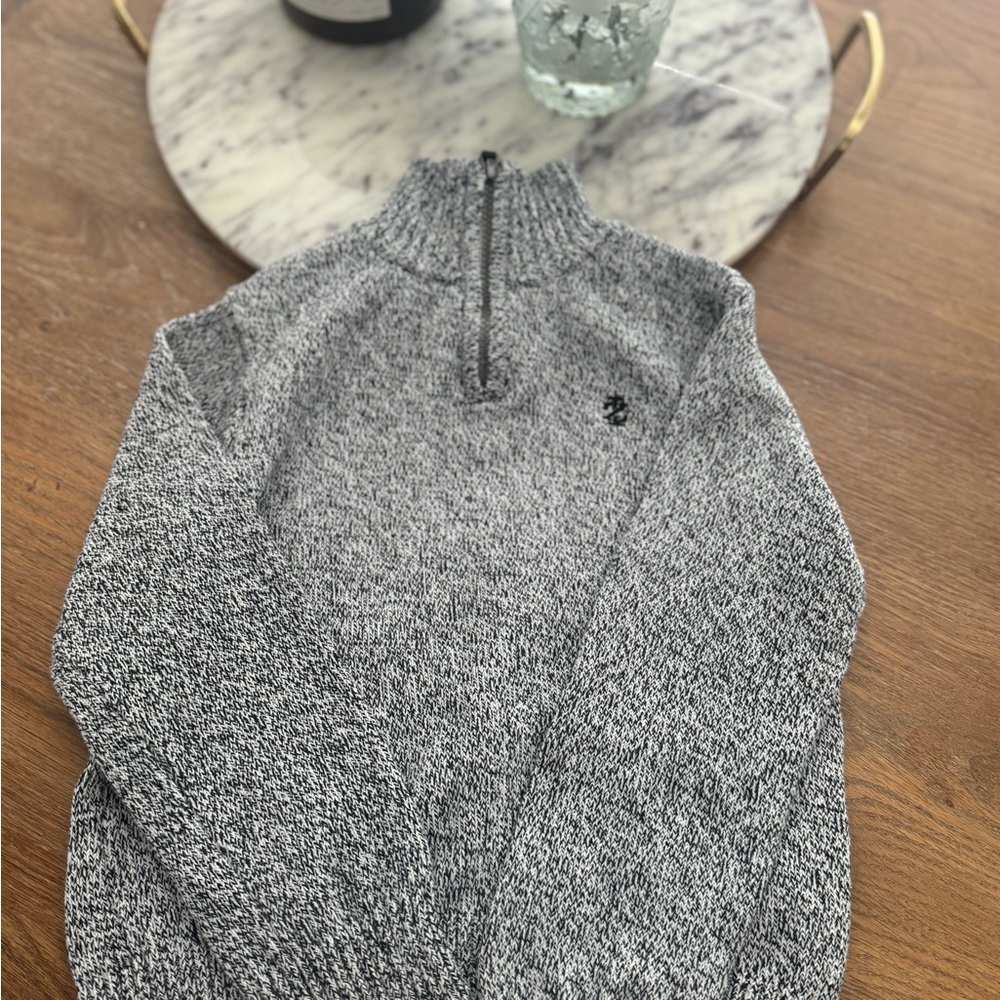 Izod Gray Quarter-Zip Sweater with Knitted Texture